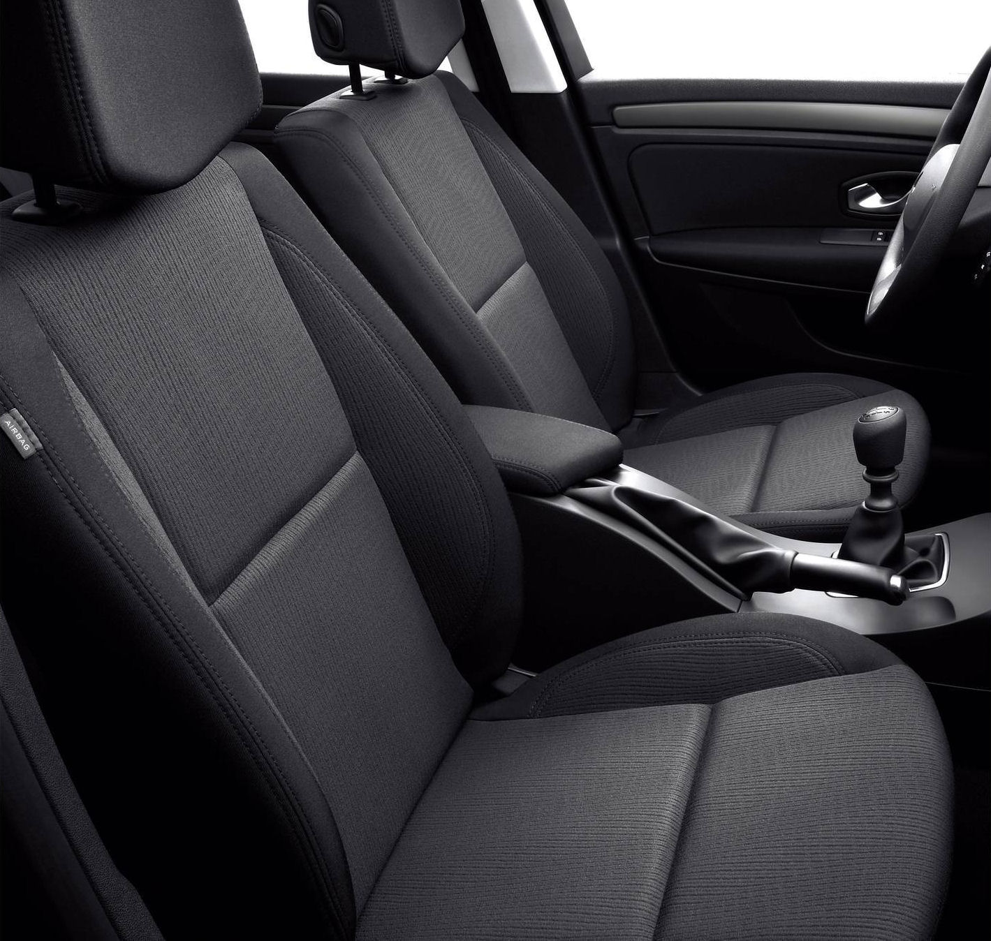 Intérieur - 14/36 - Renault Laguna 3 (2009) - http://new.renault ... Intérieur - 14/36 - Renault Laguna 3 (2009) - http://new.renault ...